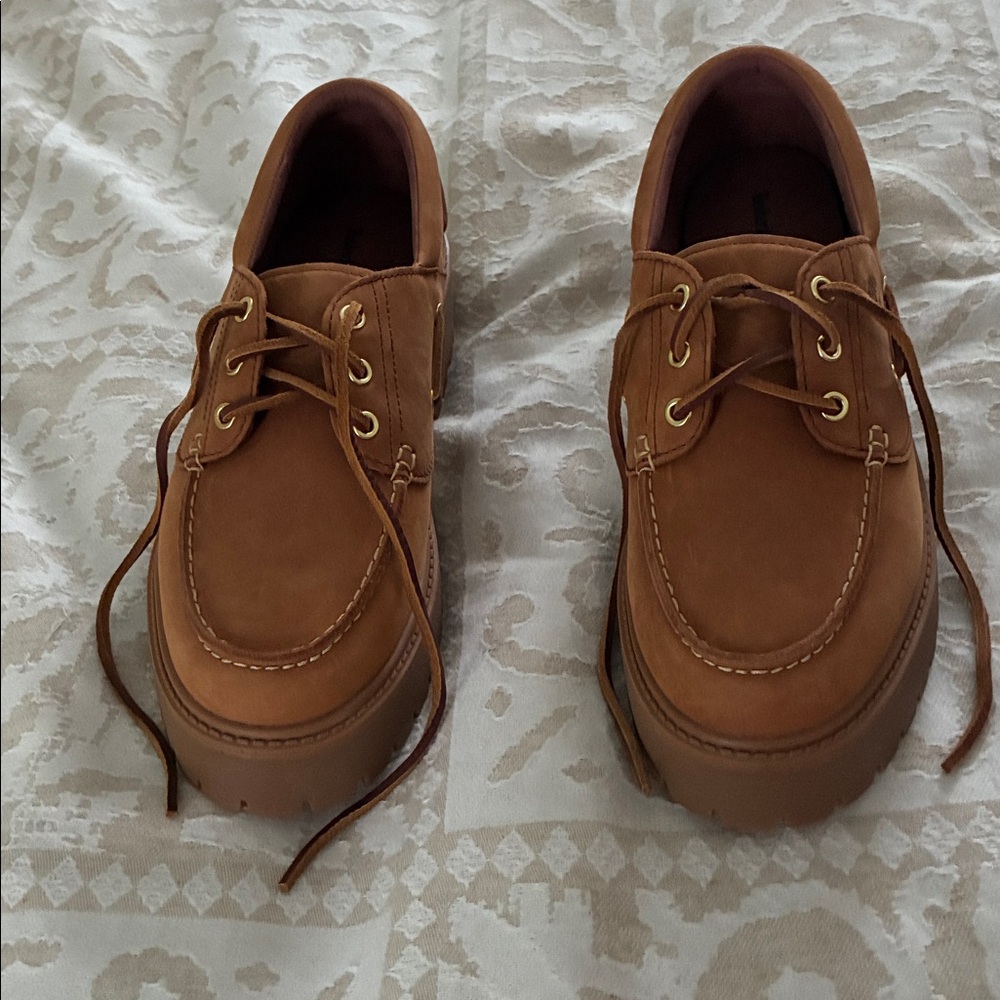 Timberland Women's Brown Boat Shoes - Picture 2 of 5